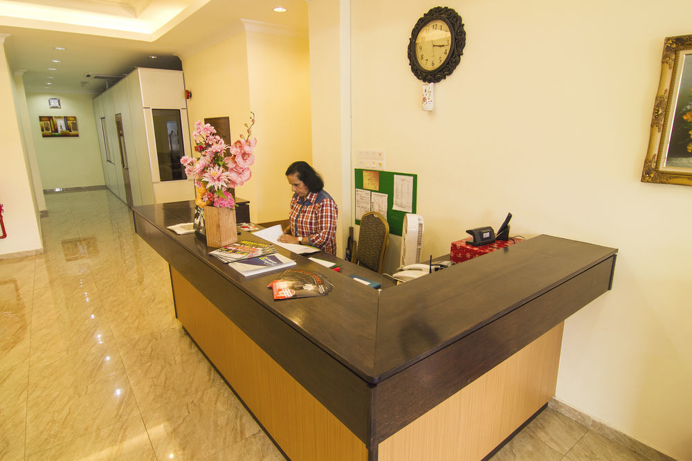 Oyo 327 Buddys Hotel Kuala Lumpur Eksteriør bilde